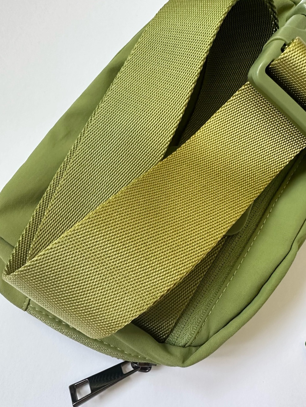 Halara Waist Bag, Olive Green - Picture 4 of 4